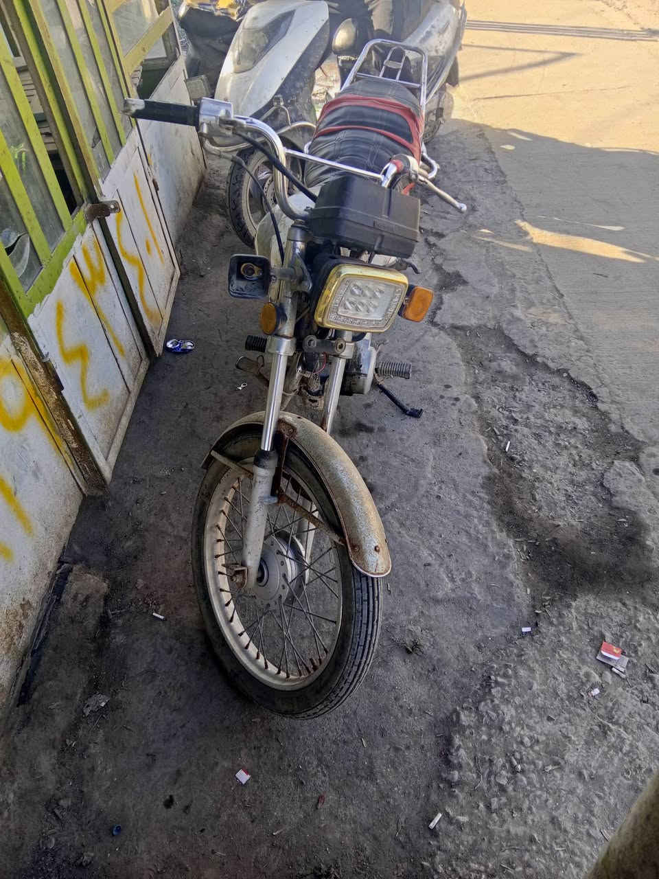 دراجة للبيع السياحي الحصين اوراق للاستفسار الاتصال عل رقم
***********
