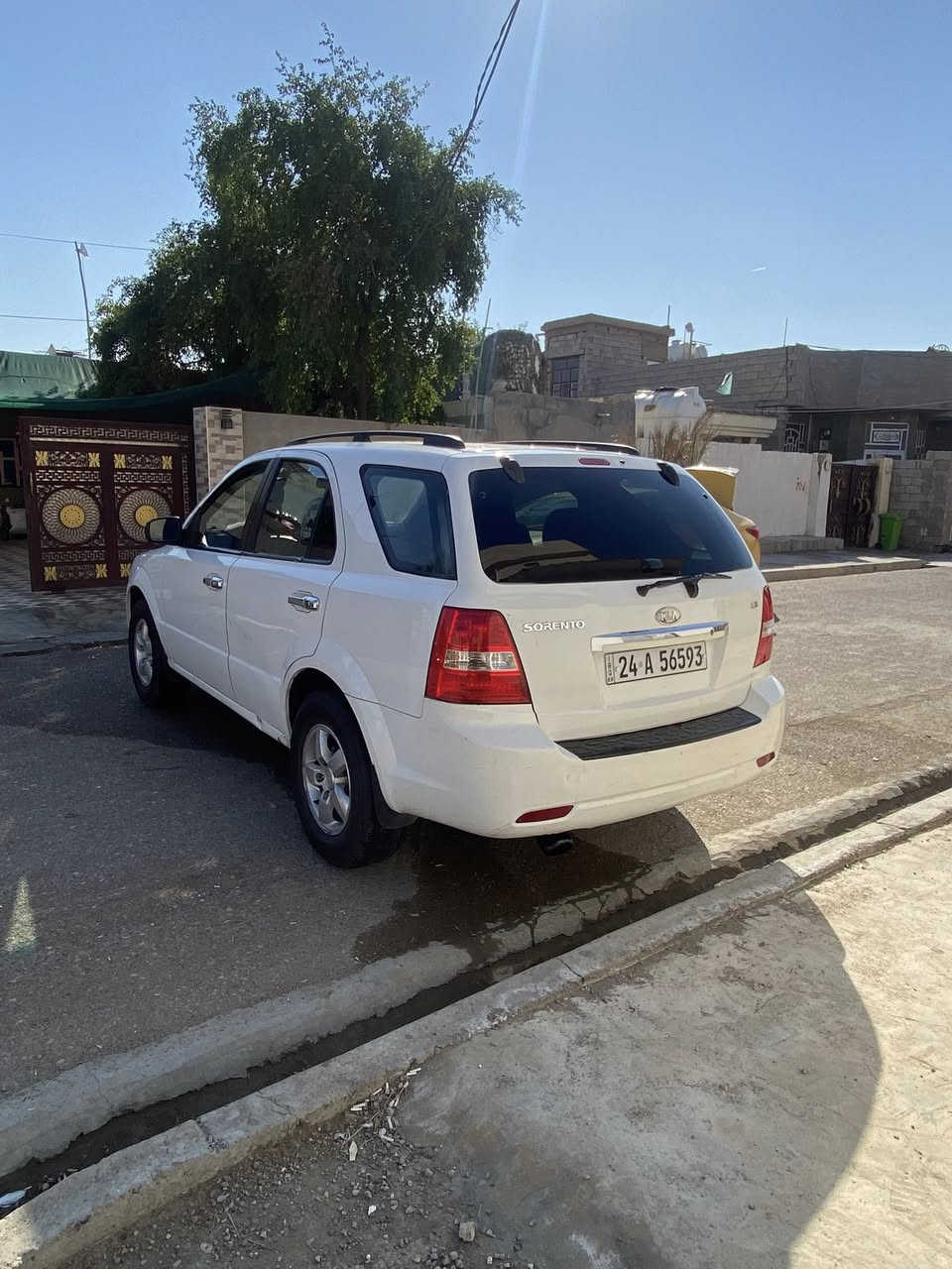 شباب سورنتو 2008 رقم دهوك -"كفاله الكشر والشواصي ولغود سياره بدون ضربه تخم تاير صدر امامي خلفي الله شاهد سياره جديده كلشي مناقصها وبدون ضربه … رقم جديد وسنويه اب اسمي هزه جديده 
السياره شديتلها مكينه قبل 3 اشهر ومكينه هسه بيها كازكيت يعني هاي نقصها الله شاهد 

السياره بس هذا نقصها ومكاني ديالى بلدروز 
 السعر:85 وبي مجال 

رقم الهاتف ***********
