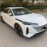 شانجان ايدو بلس (لامور)  2025 فل اوبشن اخت الزيرو  ماشية 8000 فقط ضمان...