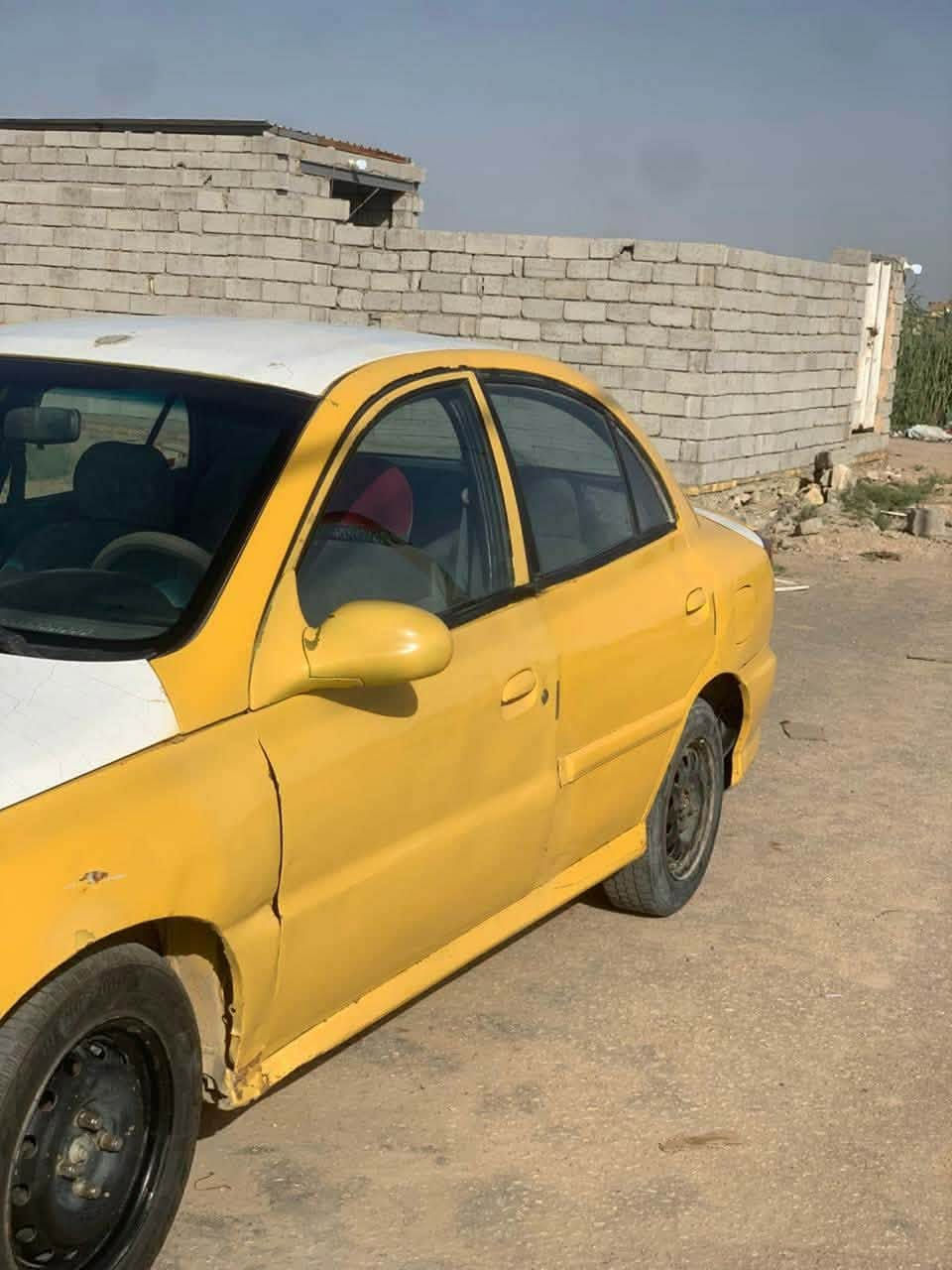 سلام عليكم كيه ريو مديل 2000 كله شغل تبريد شغل تاير جديد حداده نص عمر مكاني نجف رعيه موجود  يريد مداور سعره 16 وبيه مجال ***********
