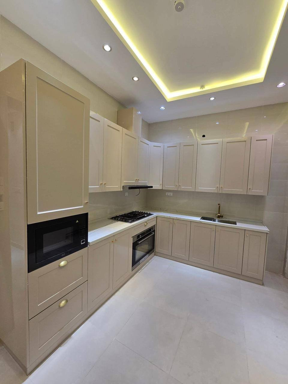 🔴جمال بيتك يبدأ من التفاصيل
وأبوابنا تمنحك الفخامة ولمتانة😍

😍وصول دفعة جديدة من الأبواب التركية الداخلية🚪🇮🇶🇹🇷
بجودة عالية وتصاميم أنيقة تناسب جميع الأذواق 🫣
اضافة الى الابواب الخارجية القاصه 
🔴مواد متينة وعمر طويل 
🔴تصاميم عصرية تلائم مختلف الديكورات
🔴قواطع داخلية تركية بدقة 
عمل ممتاز وضمان 5 سنه
🔴ألوان وموديلات تضيف لمسة راقية لمنزلك 🏦
🔴مقاومة للرطوبة والعوامل💧 الجوية لضمان الراحة والجودة
⭕عرض خاص داخل المعرض لمن يزورنا ويختار أبوابه من التشكيلة الجديدة ⭕
6♦️انتباه انتباه انتباه😍👇 
النقل وتثبيت داخل كربلاء مجاناً مع ضمان وصل 5 سنوات
7-🔸 لدينا مجموعة الوان ترضي اغلب الاذواق.👇👇👇👇👇👇
⭕كربلاء شارع البوبيات عمود 45
ـــــــــــــــــــــــــــــــــــــــــــــــــــــــــــ
للستفسار📞📞
***********  📱
***********  📱
واتـــسـاب
