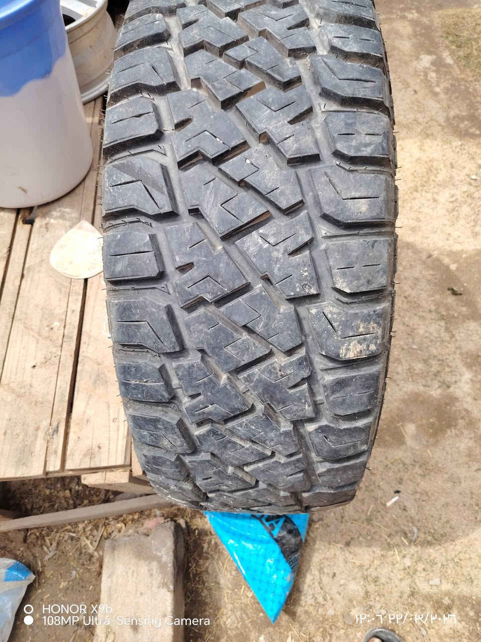 السلام عليكم شباب عندي هذا التاير هو ويله تاير جديد قيم بلي يرضي الله لان ما اعرف سعره


**إذا كنت صاحب هذا الإعلان وتريد حذفه لأي سبب، رجاءا أرسل رسالة إلى الدعم الفني**