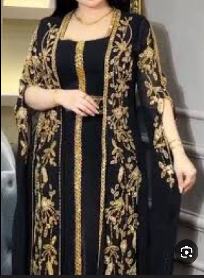 فستان سهرة طراز ملكي يدوي ملبوس مرة وحدة فقط قياس 54اخذتة ب150ابيعة ب80


**إذا كنت صاحب هذا الإعلان وتريد حذفه لأي سبب، رجاءا أرسل رسالة إلى الدعم الفني**