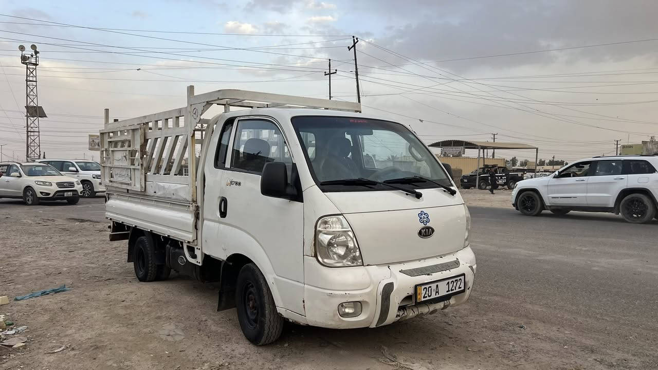 السلام وعليكم♥️✨
كـيا بنـگو 2012،للبيع
للاستفسار : ‭0781 899 3323‬
