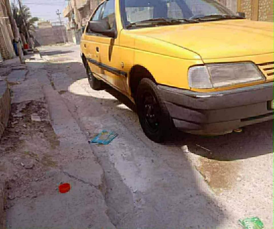 سياره بيجو 2009مكان واسط  حداديه نضيفه كهربائيه زينه عوزه تلحيضات بسيطه وتراي للبصره ماتصرف خلاص كير ومكينه خير من الله ب10وبيه مجال رقم الهاتف***********
