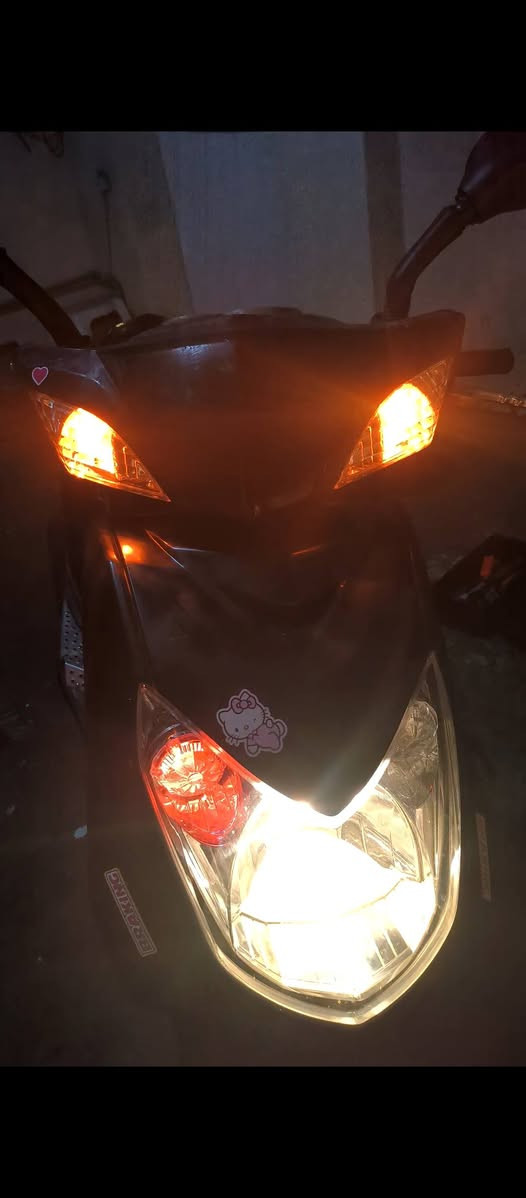 السلام عليكم سكنس فحل  للبيع الدراجه  كهربائيات الدراجة سلف هندر  كلهة شغالة كفاله عامه شلعه ومعدل كلشي اشك الكاعد تجي وشوف بعينك مكينة نضيفة بيهة بلادي جيب مصلح  المكان بغداد الغزالية للاستفسار خاص السعر550وبيهة مجال


**إذا كنت صاحب هذا الإعلان وتريد حذفه لأي سبب، رجاءا أرسل رسالة إلى الدعم الفني**