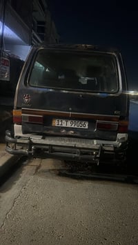 للبيع بستا مديل 94 رقم اصفر بغداد مكان غزاليه 07885841975 واتساب