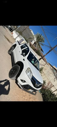 بيكم فتون 20015 سيارة  مكفولة من ضربة من محرك سيارة نضيفة خير من الله ...