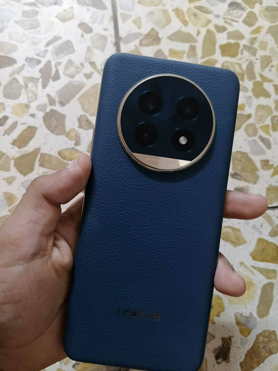 📱 للبيع Realme 13 Pro 5G
✅ الرام: 12GB
✅ الذاكرة: 512GB
✅ الحالة: نظيف جدًا، بدون أي خدوش أو كسور.
✅ كل شيء شغال 100%.
✅ الجهاز مع الكارتون والشاحن الأصلي.
💰 السعر: 400,000 دينار قابل للتفاوض بالمعقول.
📍 الموقع: بغداد - الغرير، يم ملعب الأوسكار.
📞 للتواصل (واتساب أو اتصال): ***********
