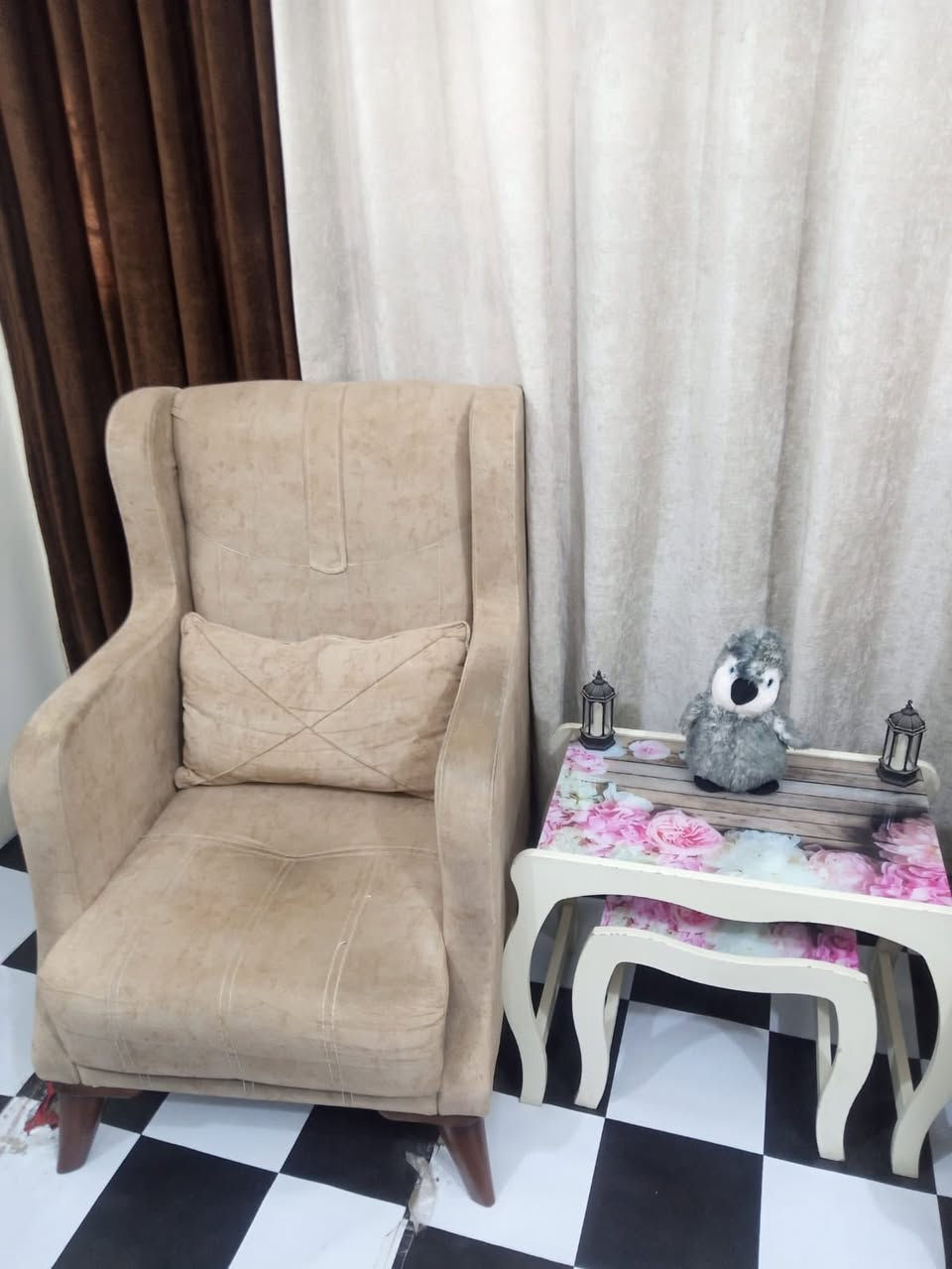 السلام عليكم تخم تركي استخدم سنتين بحاله جدا. ممتازه‭0772 826 0610‬
