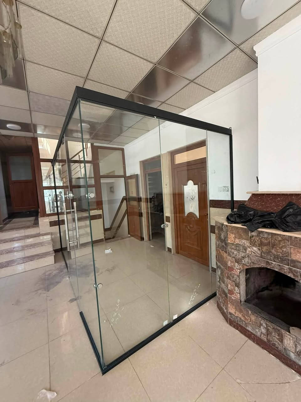 جام خانه بيع مستعجل
6 قطع

قطعتين قياس 230x81
قطعتين قياس 225x75
باب قياس 220x105
قطعه 225x82

‭***********‬
