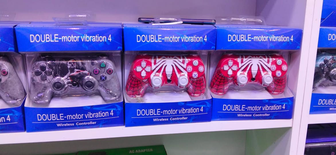 مرحباً أصدقائي الأعزاء 🌟
 وفرنالكـم جوستكات PS4 بجودة ممتازة وسعر مميز جداً 😍
✅ جوستك بليستيشن 4  ✅ أزرار سلسة واستجابة سريعة ✅ مناسب لجميع الألعاب ✅ 
💰 السعر: 15,000 دينار فقط
متوفر جوستك بلي فور شبيهة بلي فايف كوالتي عالي سعرها 25الف
🚚 متوفر توصيل إلى جميع محافظات العراق
📞 للحجز والاستفسار: 

📞 للحجز والاستفسار (واتساب):
📱 ***********
🔹 قناة التليكرام:
https://t.me/xbox0x�
🎵 تيك توك:
https://vm.tiktok.com/ZS98wrWqnqGAQ-eJsCt/�
انستغرام :
https://www.instagram.com/ga_st_1?igsh=OGV2NHQ2ZGxqNng5
 فيس بوك :
https://www.facebook.com/share/1CrZfrWoGD/
