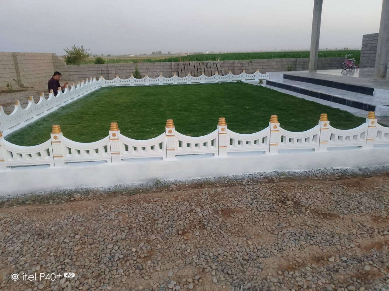 متوفر لاين حدائق ملكي جوده عاليه
سعر المتر فقط 4 وربع مكاني بيجي 
يوجد توصيل ***********
