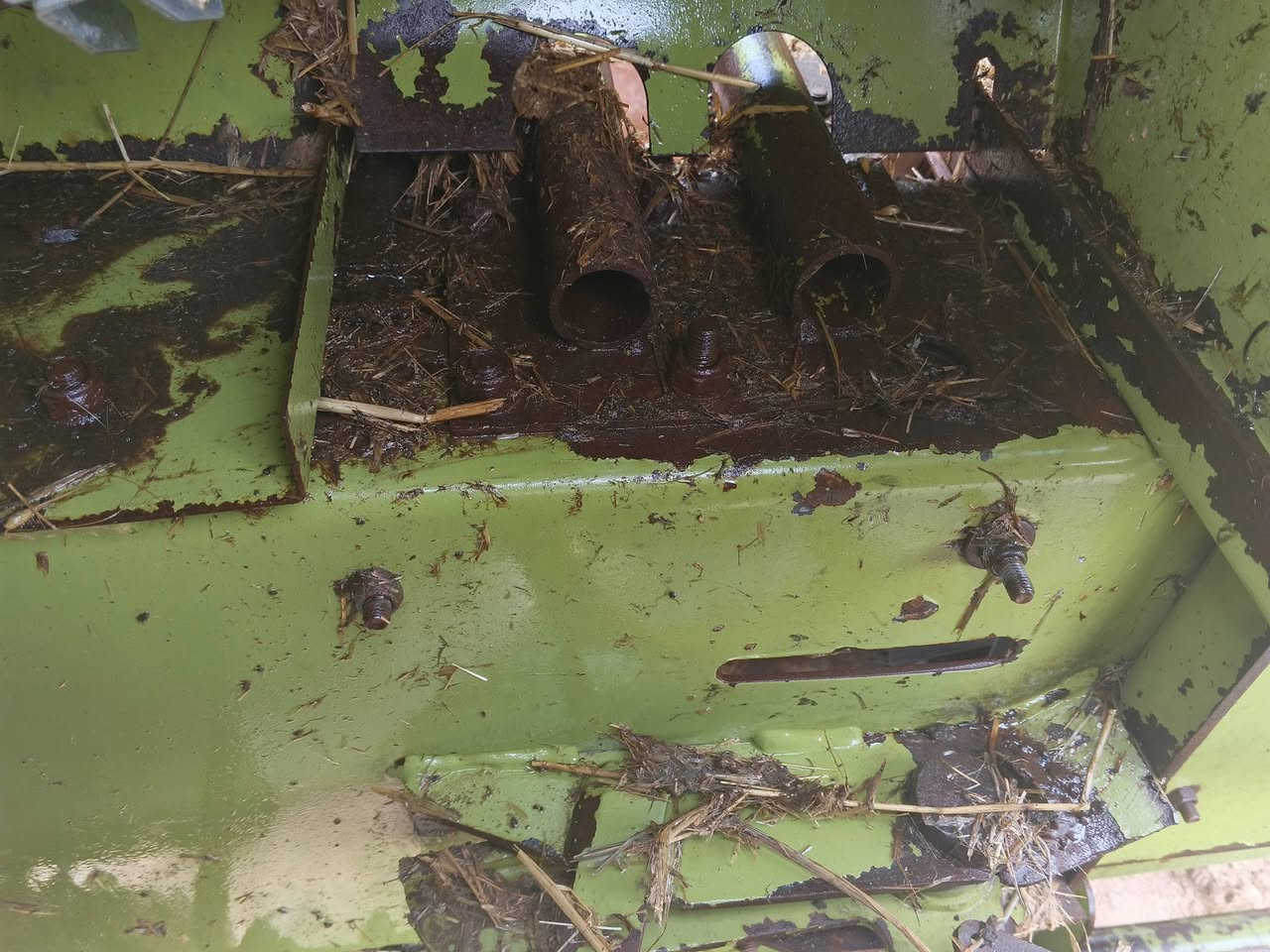 كابسة للبيع موديل 2013 باب اول مكفولة  عنوان /النجف  /مشخاب رقم /***********
