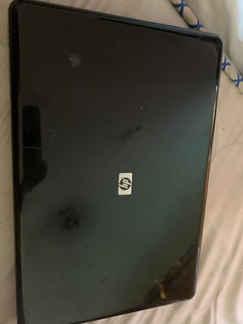 مرحبا لابتوب للبيع  سعر شكد يجيبله هوه نضيف الله شاهد ومبدل فقط بطاريه اصليه ويا تجي شاحنته ب20ماخذها  فقط يحتاج قرص تواصل خاص مكان بغداد الشعب


**إذا كنت صاحب هذا الإعلان وتريد حذفه لأي سبب، رجاءا أرسل رسالة إلى الدعم الفني**
