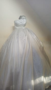 بدلات عرس • نضيفات • ٣٥ قطعة