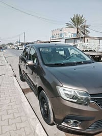 مرخصة الادمن المحترم رينو سيمبل موديل 20 بيه بس الجاملغ الامامي بارد ب...