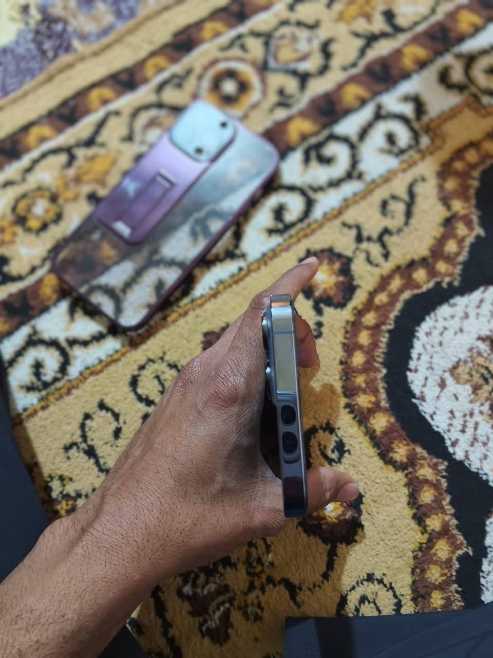 سلام عليكم آيفون ١٣ برو ماكس مريكي بطارية ٨٣ ما معلاية م  شاشة بدلة صلي  سعر ٥٥٠ ألف مكاني كربلاء حيل عسكري مال لعابد هذة رقمي ***********
