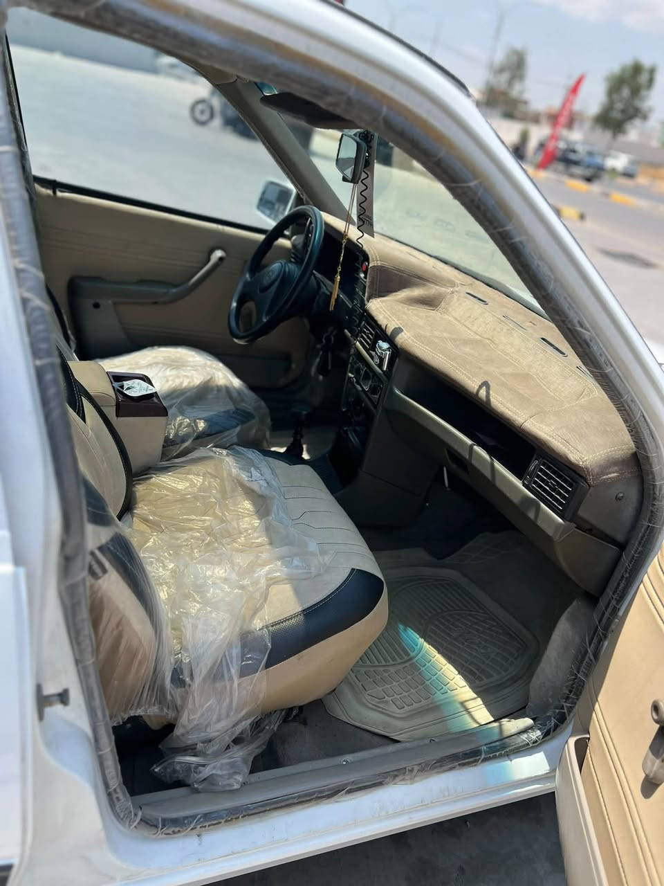 كاديت     ***********.   / *********** 
سعر.   (32) ومجال قليل للطيبين سيارا بلادي وضع شركه 
رقم دولي شرعي شرط التحويل سنويه لغاية 2027
 حجم 14 محرك وكير شرط لا صرف ولا نفخ  #بيها_كابون
بدون ضرر /صبغ حزام (فقط ) جاليه 
بدون دواخل وبدون سكف / كهربائيات كلها شغاله 
من الدعاميه للدعاميه كلها شغاله 
طخم تايه جديد شادهم  #اريل_كهربائي. قفل مركزي 
دوشمه جديده (ارضيه سقفيه كشنات بطاين ) كلها جاهزا 
مسجل سماعات كلو شغال لايت زينول تنته فتحت سكف سلايت (كيجات بانزين حماوه كيلو متر ) كلو شغال تدفئه شغاله مرايات إشارة ترحيب /
مكاني موصل الأيسر

