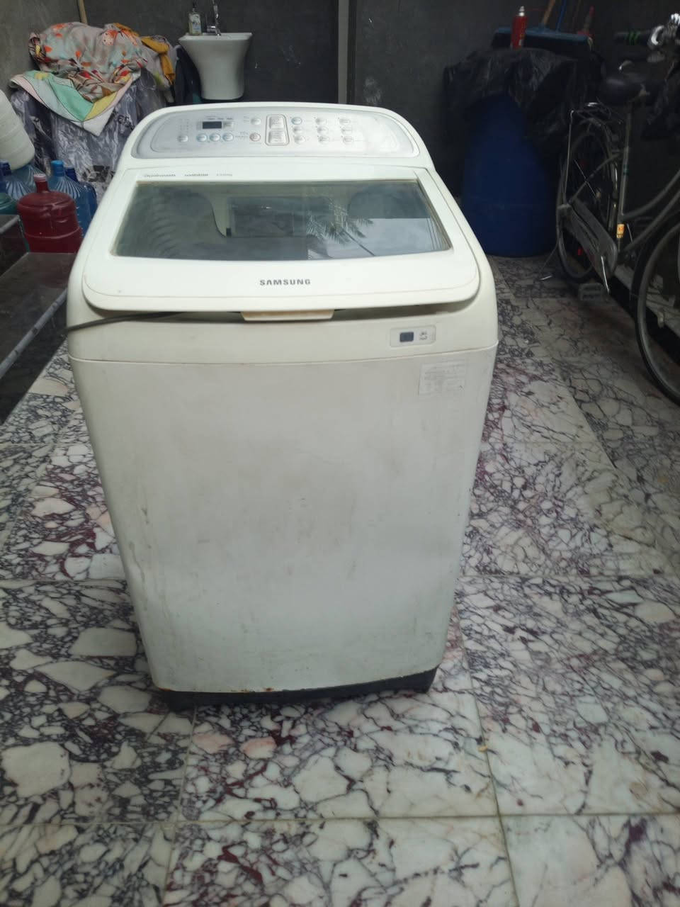 السلام عليكم
غساله  سامسونك اوتوماتيك للبيع  حجمه 13 kg 
الغساله شغاله برغي مامفتوح بيه الله شاهد 
سعره 300 وبيه مجال   مكاني كربلاء حي الحر 
***********
