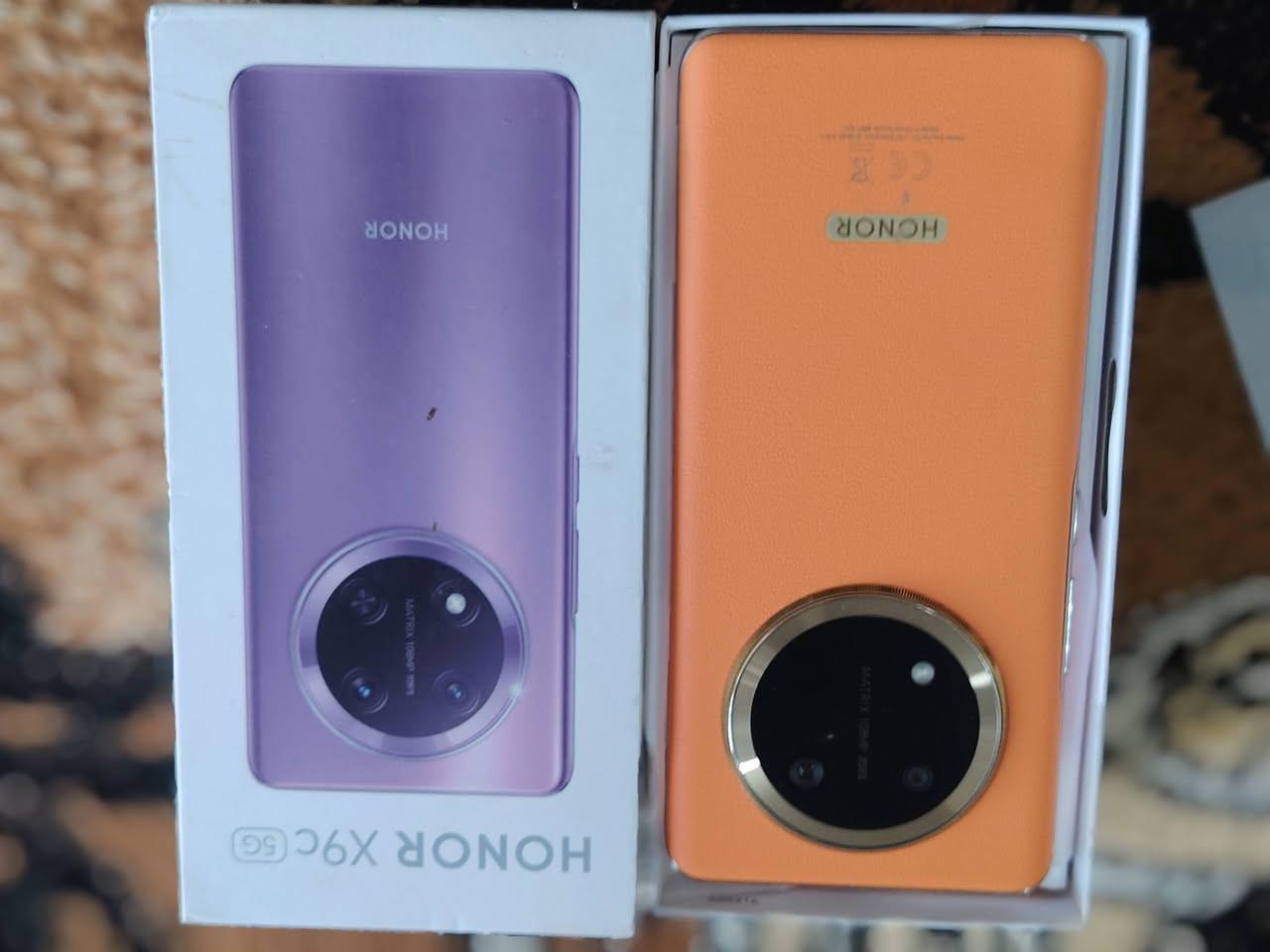السلام عليكم.... موبايل HONOR X9c
الموبايل مسخدم قليل وجداً نضيف تفحص كامل اي عيب يرجع كارتون وشاحنه وياا كاملات  والنظافه كما موضح بالصور والسعر المراسلة خاص او الأتصال على هذا الرقم ***********
