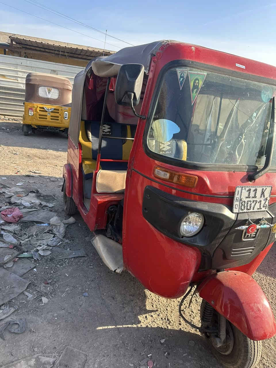 سلام عليكم تكتك  17 بسمي رقم اوسنويه 
تكتك معمره عام للجماليه. مكينه 20 
تكتك خير من الله مكينه كير اكسل تاخذهه كبل للشارع سعرهه    4800
***********
