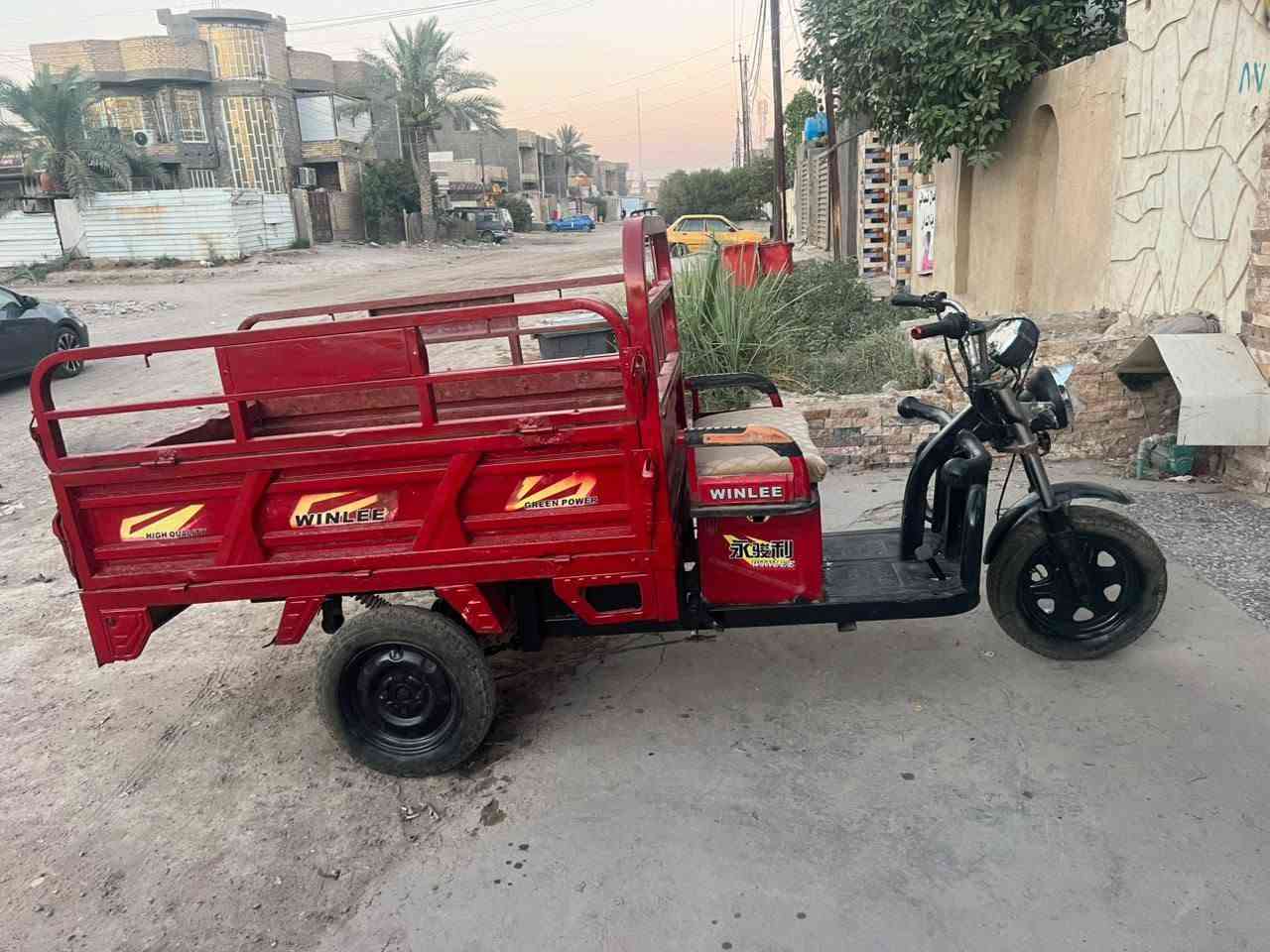 السلام عليكم
ستوته للبيع
بطاريات جدد كارتونه
بدون بطاريات هم أبيع عادي
سعرها 650
سعرها بدون بطاريات 350
المكان بغداد ابو غريب قرب جامع الحسن
*********** واتس اب
***********
