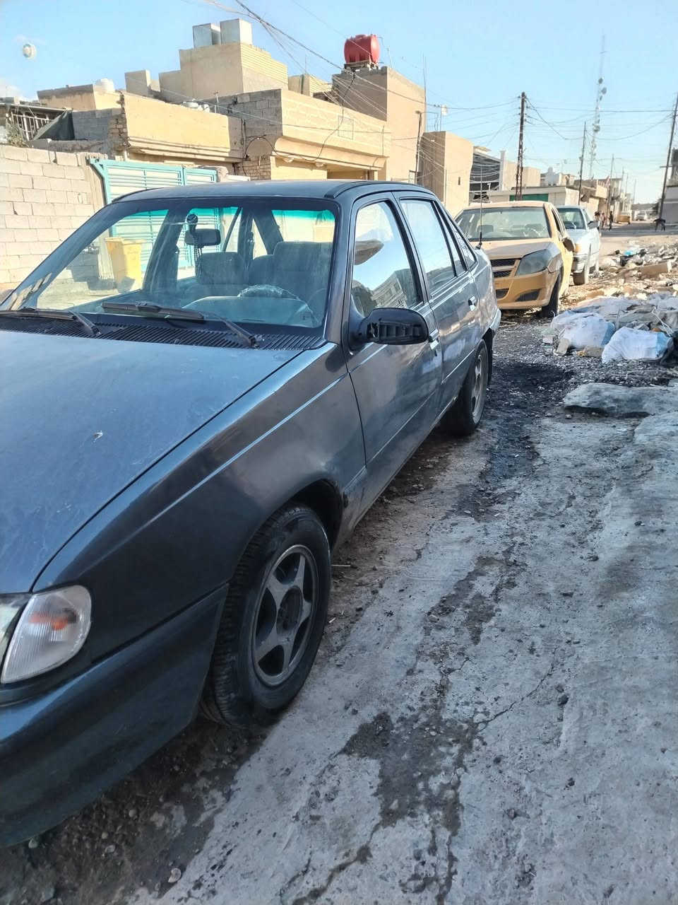 السلام عليكم للبيع دايو لمنس اوتوماتيك رقم ديالى الماني  مصبوغه عام سياره حلوه مكانها بغداد الشرطه الخامسه 22 ورقه وبيها مجال ...غير متواجد ع الفيس ...***********
