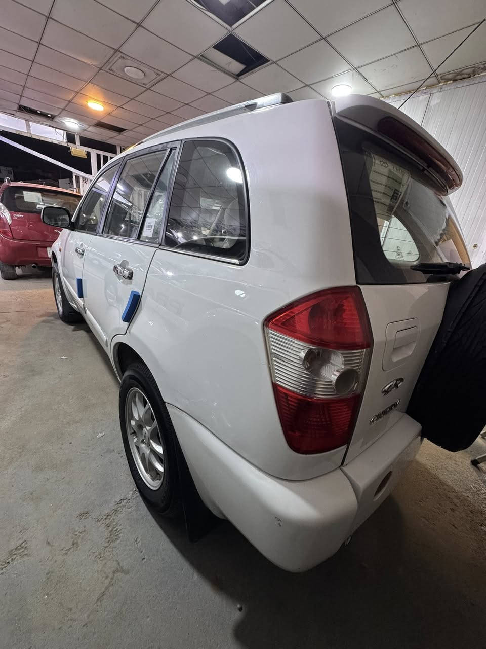 شيري تيكو موديل. ١١ محرك ٢٠٠٠ كير ميكانيك السياره جاهزه ع لاخير مكينه وكير جدد صدر تخم تاير تبريد مابيها اي نقص كلها ع وضع الشركه  ***********
