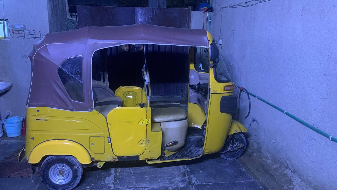 تكتك للبيع مرقمه 21شهر3 مكاني الاامين الثانيه التفاصيل بالفديو الاتصال ***********
السعر 7و800 وبيها مجال
