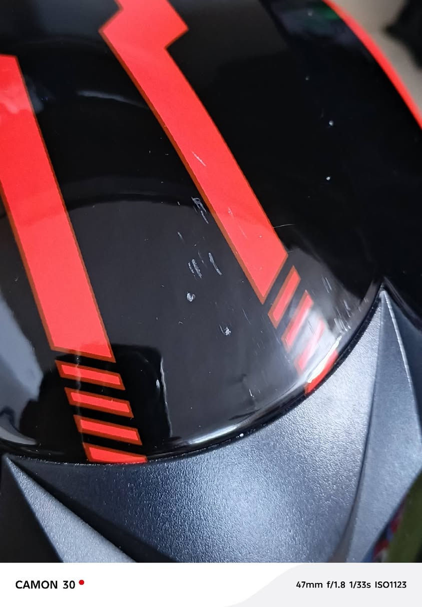 خوذة دراجات من ماركة(DAyu) للبيع استعمال قليل مرتين او تلاثة الخوذة نضيفة وجديدة اشتريتهة من الامزون بيهة شخطة بسيطة موضحهة بل صورة/1- جام تضليل وشفاف /2-(نضام حماية امريكي 218 )/3-(قياسm) قيم بل يرضي اللة واخذ  مكان بغداد الكريعات (توصيل ماكو)


**إذا كنت صاحب هذا الإعلان وتريد حذفه لأي سبب، رجاءا أرسل رسالة إلى الدعم الفني**