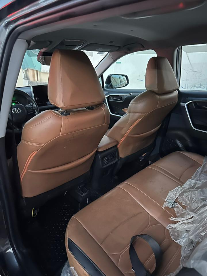 السلام عليكم راف فور بانزين فقط  ( LE)
للبيع موديل 2023 وارد امريكي  صور الحادث  مرفق بالمنشور رقم بغداد ماشيه 27 الف مايل فقط ....
مكينة 2500 شاشة كاربلي بدون اي نواقص سيارة جديدة مال جناي
السعر: 225 
للتواصل الاتصال : ‭0771 993 9169‬
