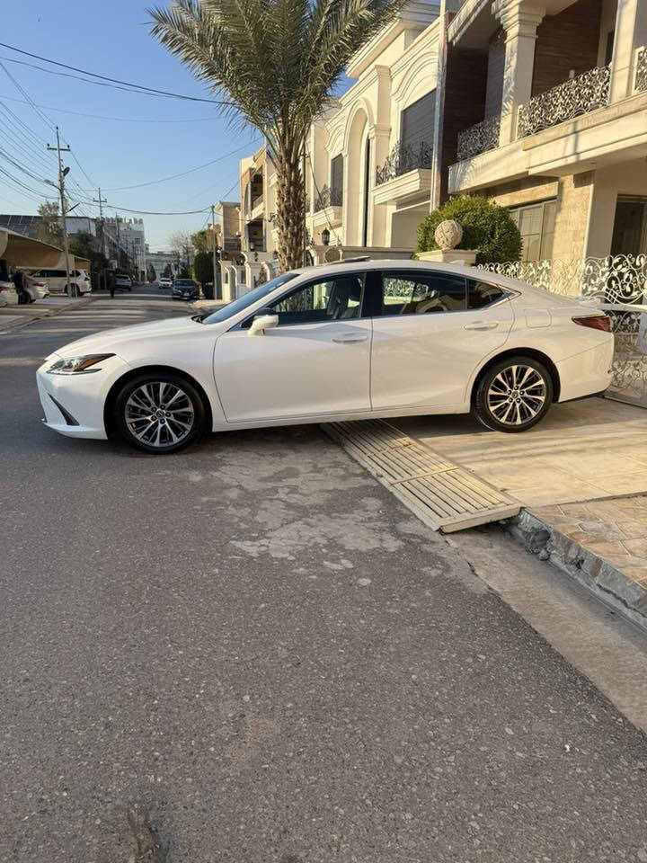 ٢٠٢١
٢٠٢١
٦سلندر
سنه ويه بسمى 
٤تايت جديد
دهن كير معرك جديد
ماشى ٧٣ميل
سياره كلين 
مكانين PDR
مكان اربيل
سعر٢٩٥شويه مجال
***********وتس ئاپ
