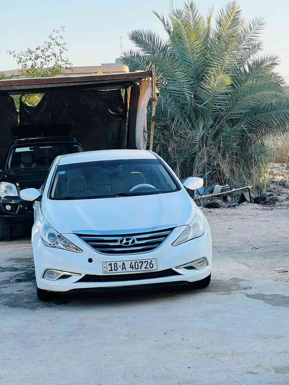 سوناته 2012 أمريكي السياره بيها بنيد مبدل والجاملغ الامامي فقط صبغ ليبل واحد مكان السياره بابل حله سعرها 115 وبيها مجال *********** والسياره بسمي  سنويه تنتهي 2032 حداديه كير مكينه خير من الله
