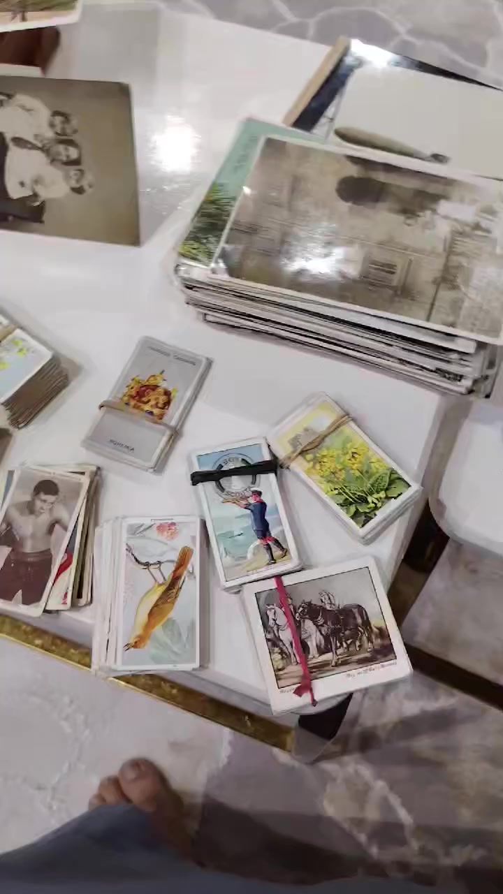 للبيع عدد ٣٠٠ صوره قديمات دول


**إذا كنت صاحب هذا الإعلان وتريد حذفه لأي سبب، رجاءا أرسل رسالة إلى الدعم الفني**