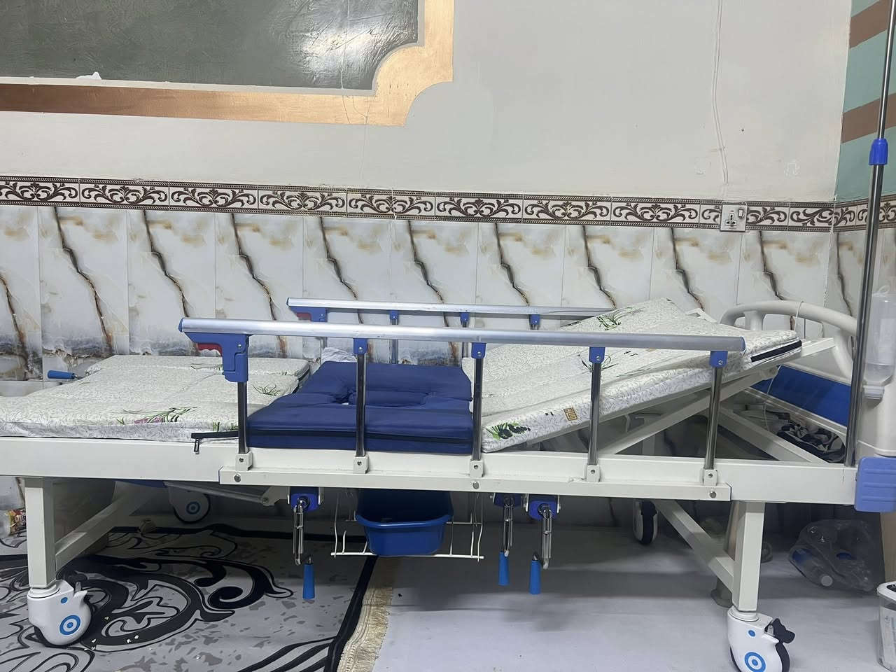 السلام عليكم سرير للبيع 5 حركات مستخدم شهر ماخذينه 425 أريده 250 قفله عنوانه مدينه الصدر


**إذا كنت صاحب هذا الإعلان وتريد حذفه لأي سبب، رجاءا أرسل رسالة إلى الدعم الفني**