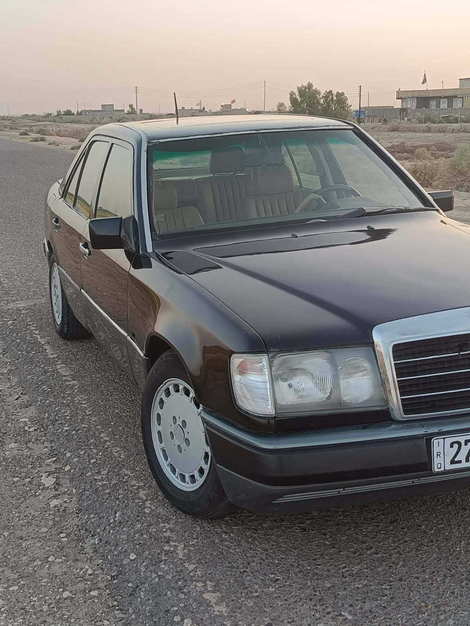 مارسدس دب ٣٠٠
موديل ٩٢ رقم ذي قار بسمي
محرك ثنين ونص ديلكو جديد
السعر ٥٠ وبيهه مجال ***********
مكانها ناصريه
