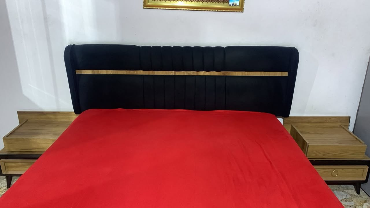 غرفه تركيه نضيفه جدا 
تتكون من 6قطع
سعرهه 600 وبيهه مجال 
مكاني حي البنوك


**إذا كنت صاحب هذا الإعلان وتريد حذفه لأي سبب، رجاءا أرسل رسالة إلى الدعم الفني**