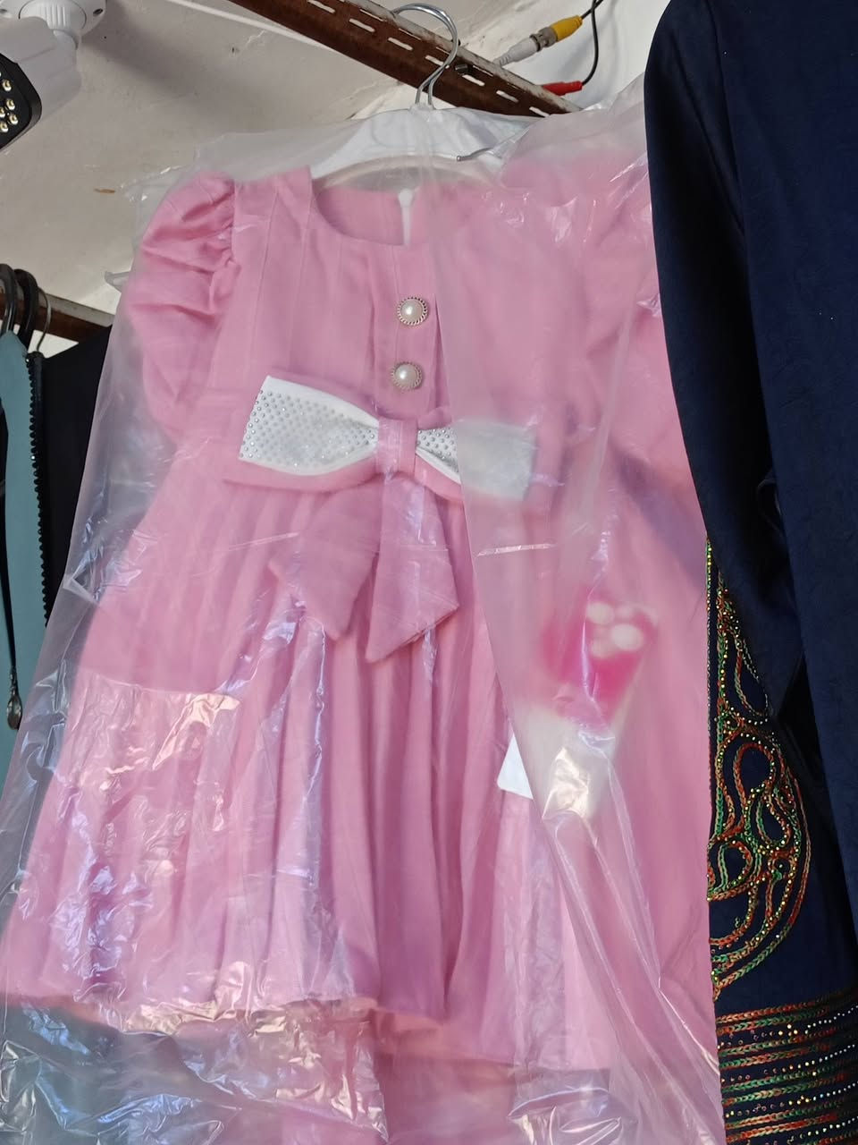 السلام عليكم ورحمه الله وبركاته.
كل ما هو جديد توفر في محلي محل (نورالدين آل محمد)
من احذية ولادي و بناتي و نسائي و رجالي 👟🥿
و ملابس ولادي و بناتي و نسائي👕👗
 و مكياجات + اكسسوارات 💅💍
و بأسعار تنافسية 💸🔥
المكان : ((الشورة خلف الامن الوطني))


**إذا كنت صاحب هذا الإعلان وتريد حذفه لأي سبب، رجاءا أرسل رسالة إلى الدعم الفني**