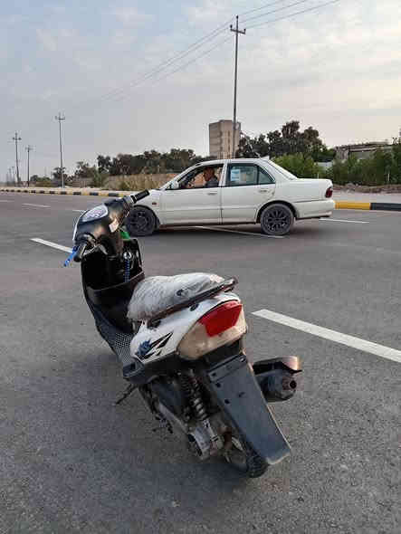 السلام عليكم عدلة للبيع الدراجة وكالة بعدها بالچيس 49 بلادية عليها Fm صوتها يشگ الگاع عوزها ترتيب قليل السعر 600 وبيها مجال *********** مكاني واسط العزيزية
