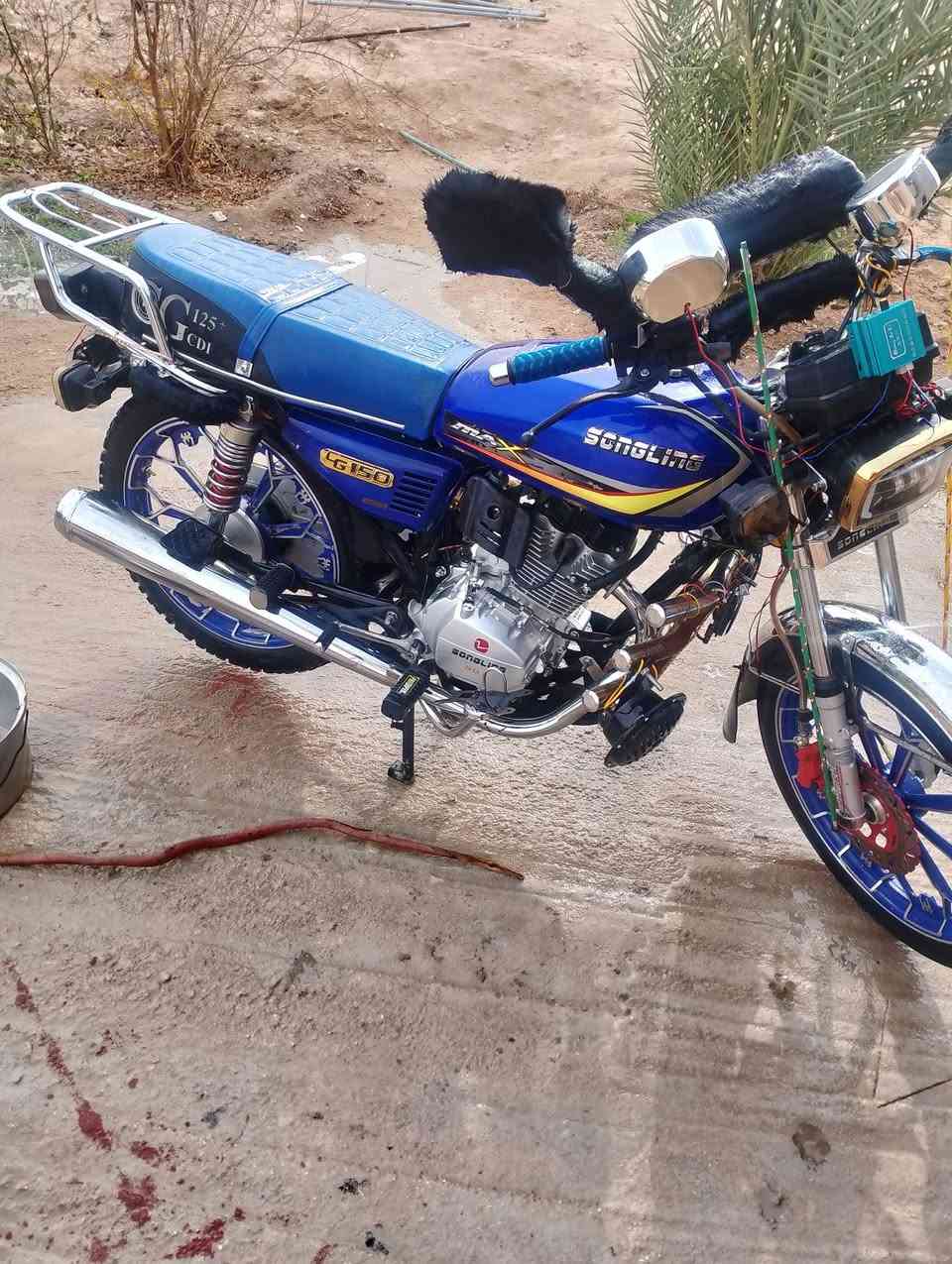 سلام عليكم اعيد نشر بسبب لوعود الكاذبه درجه 24ممفتوح محركه  كامله مكمله بيه بس درع تعبان فقط سعره 700وبيه مجال رحمه على موتاك اذا ماتشتري لا تجي تعبني ع الخاص ترهم نقد وترهم قصد رقمي ***********وتحياتي
