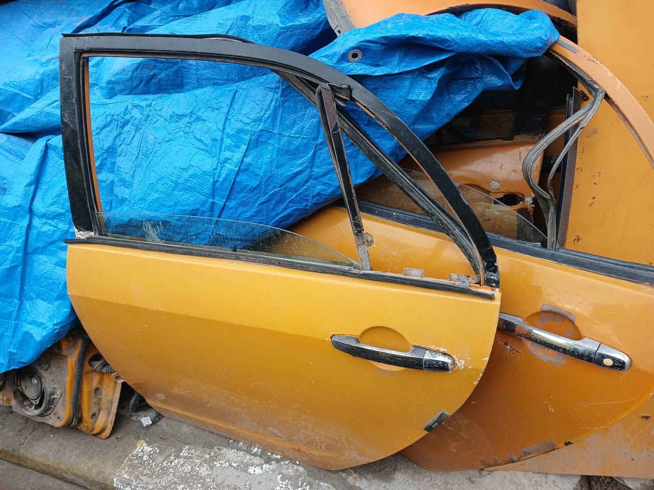 السلام عليكم
غراض جيلي للبيع مكاني بغداد *********** بي واتساب
