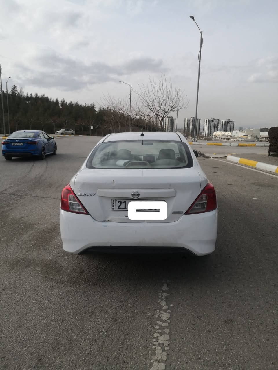 فرۆشتنی خێرا   :   نیسان سەنی لاکشمی بای مۆدێل :2016
گێڕ و مەکینەی نەکراوەتەوە زۆرپاک ماوەتەوە بەناوی خۆمەوەیە سەنەوی و ژینگەو ڕێگاوبانی هەتا 2028 تازەیە
گێڕ و مەکینە و تەبرید و بەناوکردن و غرامە 
هەمووی بەشەرت    حەوت پارچەی بۆیاخە 
‎سـعـر   78 گەلا                                       ***********
