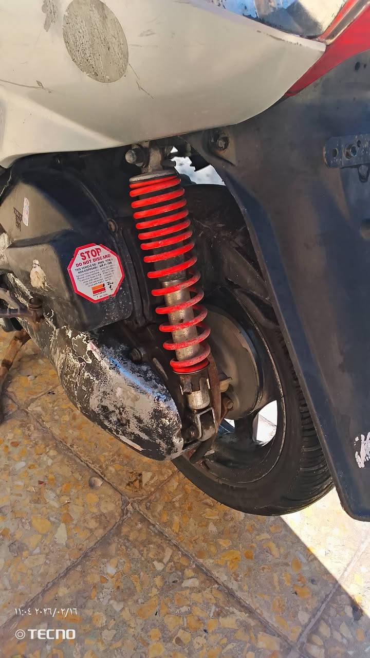 سكنس نثية للبيع مكاني ابو دشير
محرك نضيف

كهربائيات كلهة شغلة

 لد امامي بي لونين اصفر وابيض 

مناقصهة شي فقط گيج السرعة عوزة قمجي

مابيها أوراق مكفولة سرقة
سعر300

استفسار خاص 

شراي، ***********
