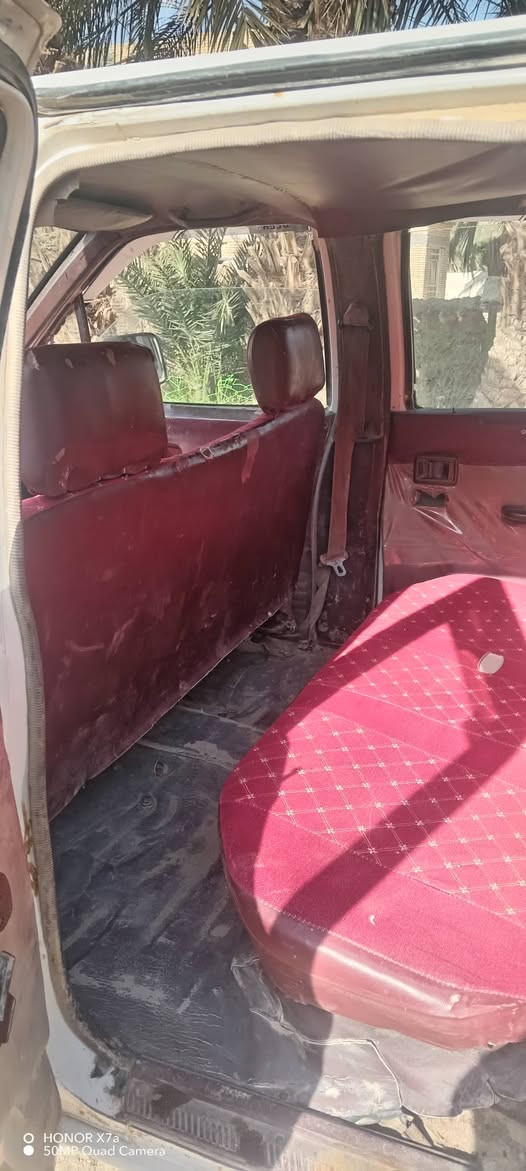 السلام عليكم ورحمة سياره للبيع نيسان موديل 1992 مكفوله كفاله عامه من شاصي و محرك و الكشره رقمه مثنى بسمي سنوي جديده تنتهي بل 2030 سعره 32 رقم الاتصال ***********
