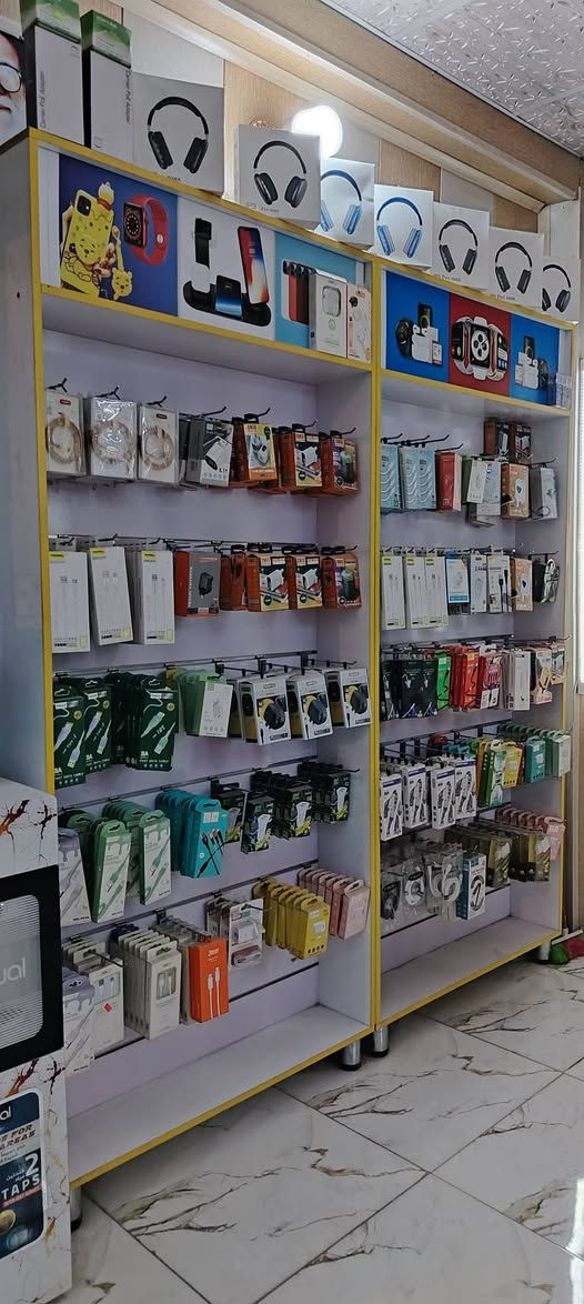 1. اكسسوارات الموبايل 

2. كامرات مراقبة 2

3. بلازمة LG

4. براد ماي 

5. عدة صيانة 

6. فاترينات 2

7. جام خانة موبيلات 

8. ابيع شلع 

... العنوان ... النجف حي ميسان شارع الشريط 

.(الاستفسار 👇🏻) 

(***********)

#حي_ميسان

#النجف_الاشرف

#كوفة
