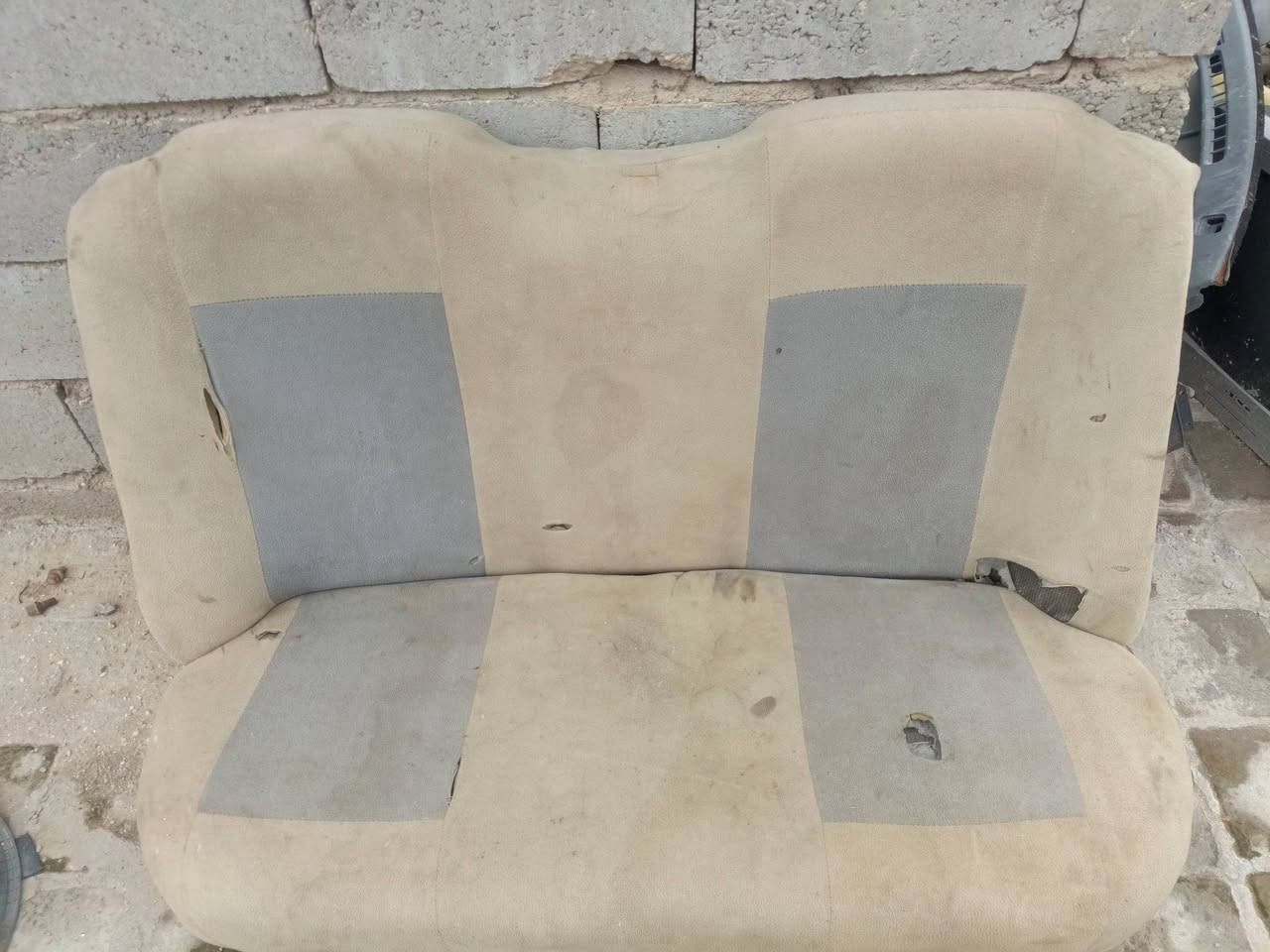 كشنات سايبا لبيع موديل حديث مع  الدعاميه  سعر 55
وبيهن مجال باتصال برقم  ***********
