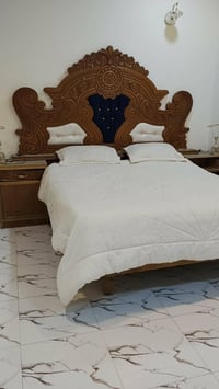 غرفه للبيع 350 وهذا رقمي 07728860581