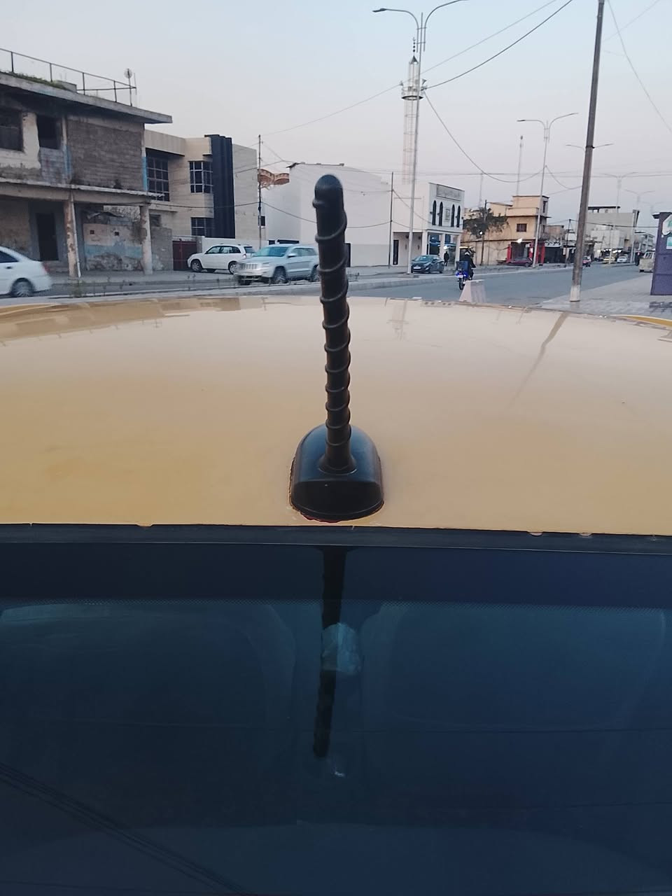 السلام عليكم كيا ريو موديل 2009 امريكي محرك 16 حادثها بين الباب والجاملغ بدون دواخل طخه بسيطه
مكفوله من الضربه والمعجون والتبديل على وضع الشركه شرط السونار كودات كلهن بلاديات بدون اي قطعه تبديل وايرمنيتها جديده طخمها جديد تخم تاير ياباني دوشمه جديده مكانها موصل المأمون شرعيها بالموصل رقم بغداد الجديد مصفره هيئه وغرامات 

***********

*********** ابو صالح
