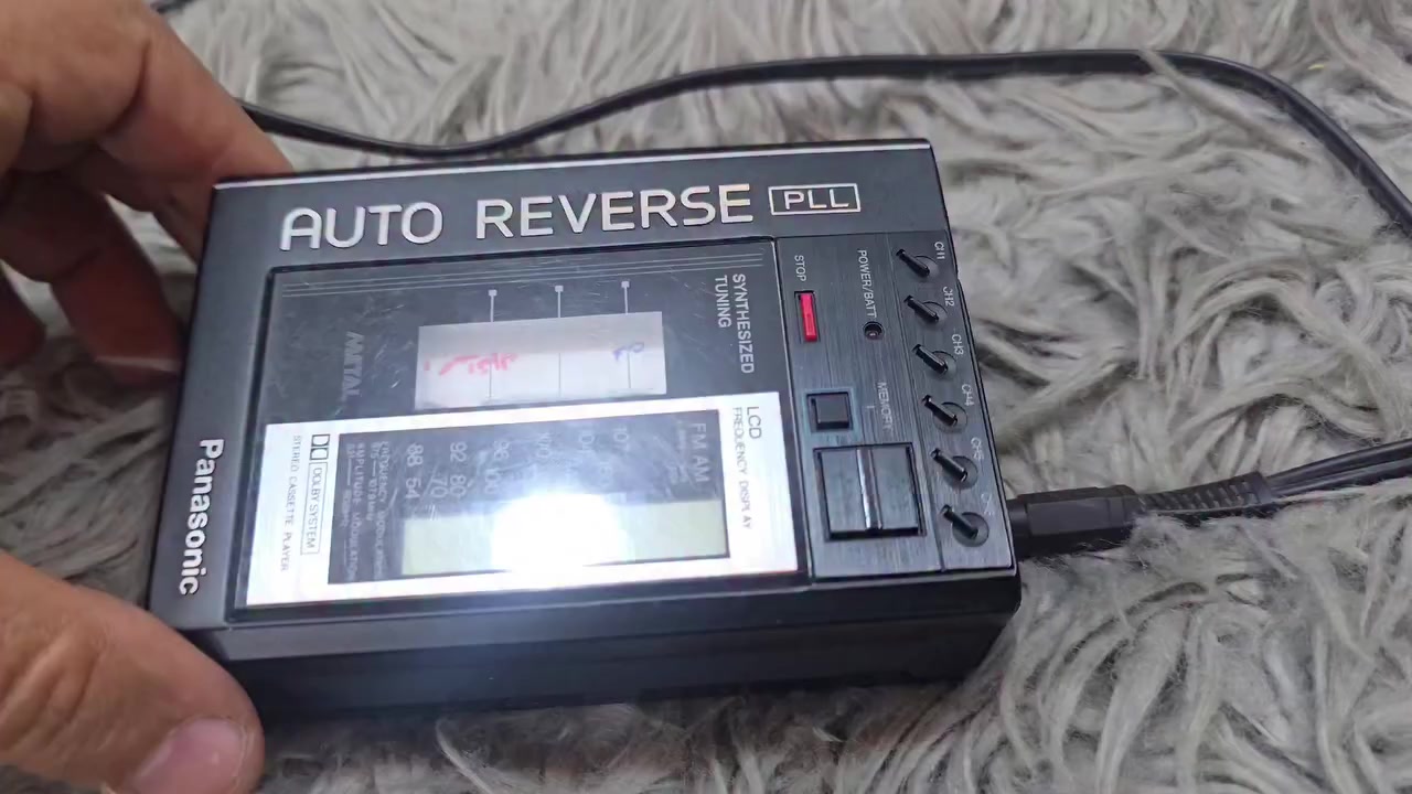 مسجل راديو  ماركة باناسونيك.  ياباني اصلي. قطعه مختلفه. سماعات. خارجي. سماعة اذن. اقصد.  شغال. السعر. 60


**إذا كنت صاحب هذا الإعلان وتريد حذفه لأي سبب، رجاءا أرسل رسالة إلى الدعم الفني**